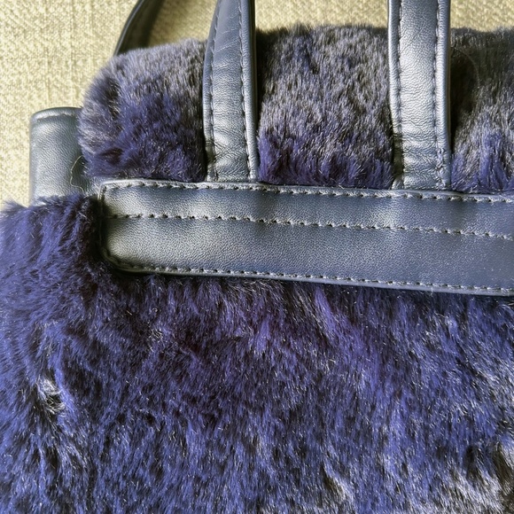 Swarovski faux fur mini backpack purse handbag, dark blue, adjustable straps - Picture 5 of 8